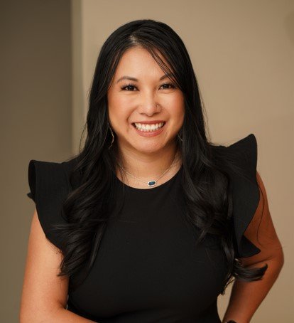 Helen Dao
